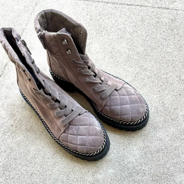 Vince‎ Camuto Merindil Combat Boot Gray Leather Suede Size 7 - Image 5
