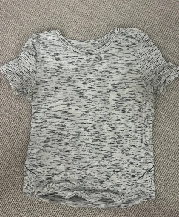 Lululemon Short Sleeve - Image 2