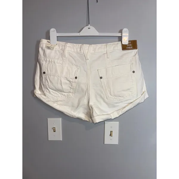We The Free Free People White Utility roll cuff Denim Short Shorts Button Fly 30 - Image 5