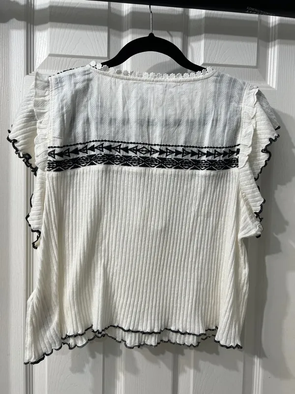 Free People Embroidered Boho Top Black White Ruffle Sleeve Peasant Blouse - Image 3