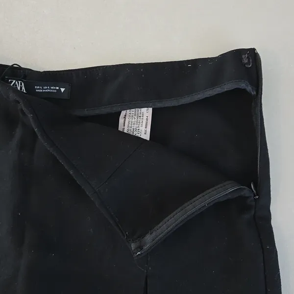 Zara Black Women's Mini Skorts Size L - Image 5
