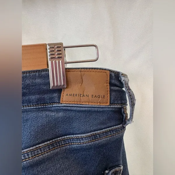 American Eagle Outfitters Next Level Stretch Distressed Jeans Size 8 Short - Image 7