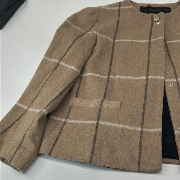 Zara Beige Wool  Jacket with Silver Hardware bust 34 length 20 - Image 12