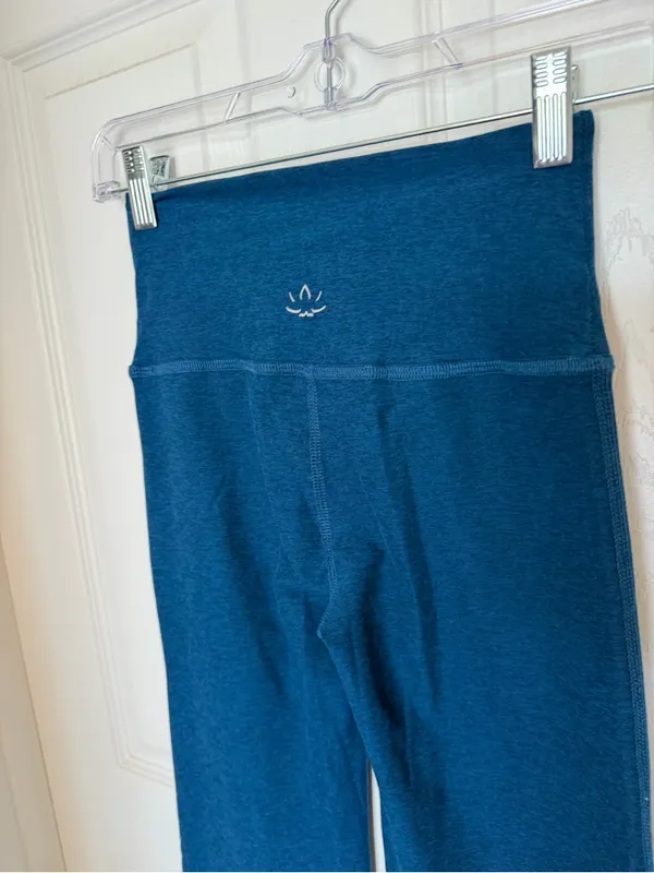 Beyond Yoga Spacedye At Your Leisure Bootcut Pant Blue Crossover Waist XS - Image 6