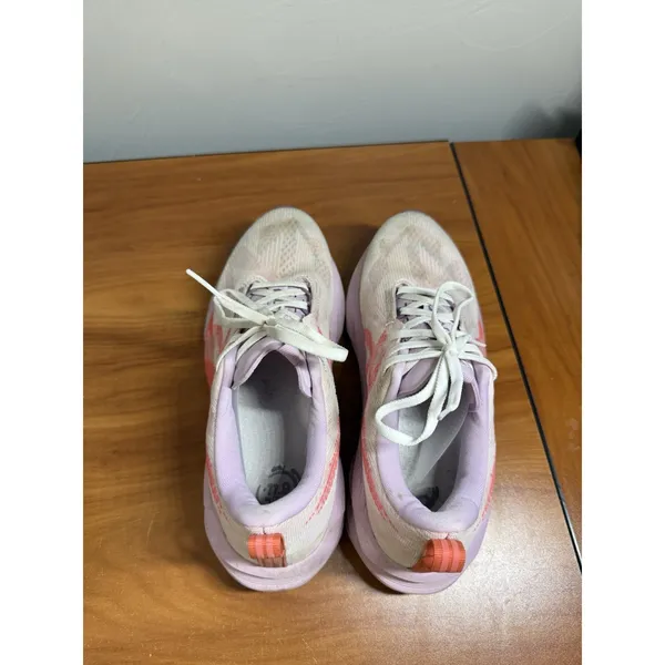 Asics Novablast 5 Women's Size 8 US 1012B765 Coral Reef Pink Running Shoes - Image 5