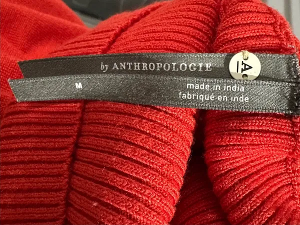 Anthropologie Cecilia Ribbed Puff Sleeve Turtleneck Sweater Red size Medium - Image 8