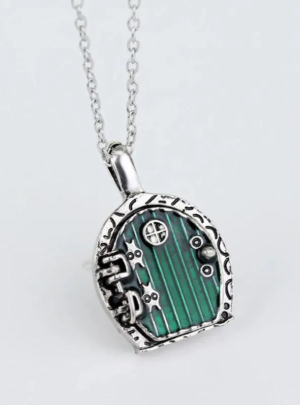 Silver Hobbit Hole, Lord of The Rings Pendant Locket Necklace - Green Door - Image 6