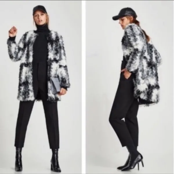 Zara tricolor‎ texturized faux fur jacket - Image 2