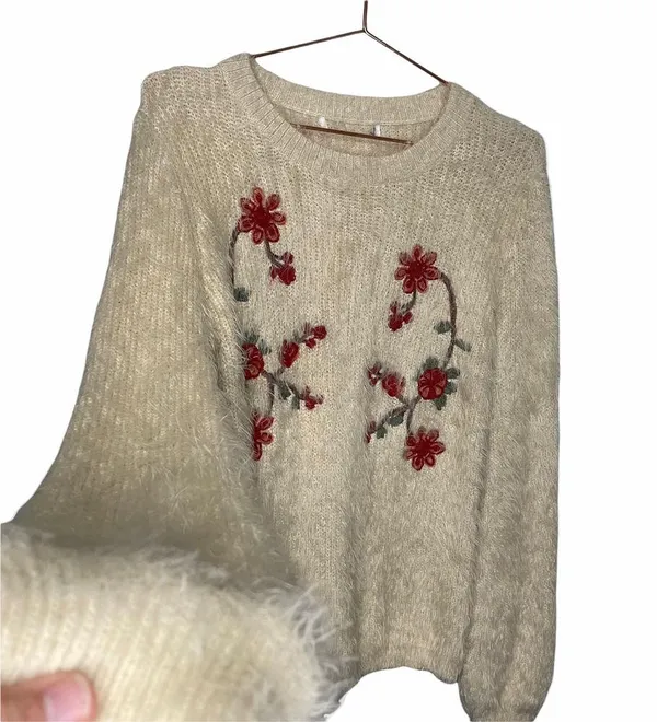 Woven Heart Pullover Long Sleeve Red Flower Embroidered Sweater Small - Image 3