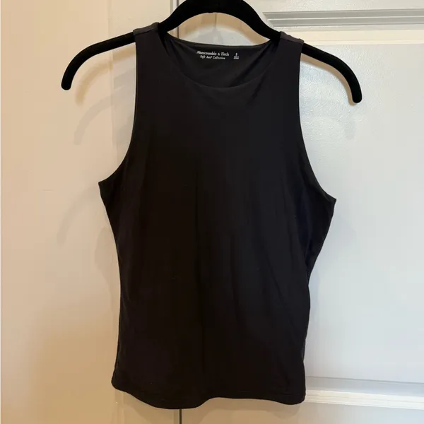 Abercrombie & Fitch Black Soft Collection Top - Image 2