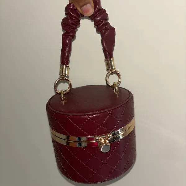 Mini Quilted Round Bag with Scrunchie Handle 👜 Red - Image 4
