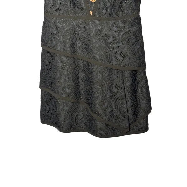 BCBGMAXAZRIA Dress‎ 2 Black Lace Tiered Sleeveless Hanah Cocktail Gothic Chic - Image 4