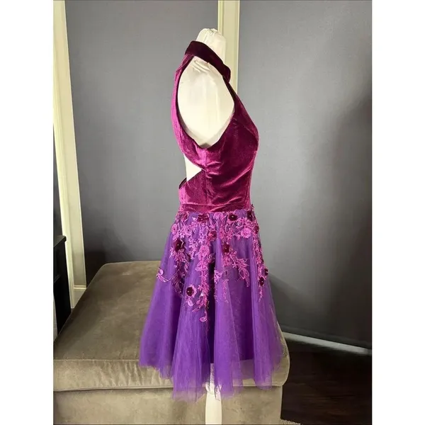 Women’s Velvet Halter Purple Party Dress Floral Tulle Skirt Size M NWT - Image 4