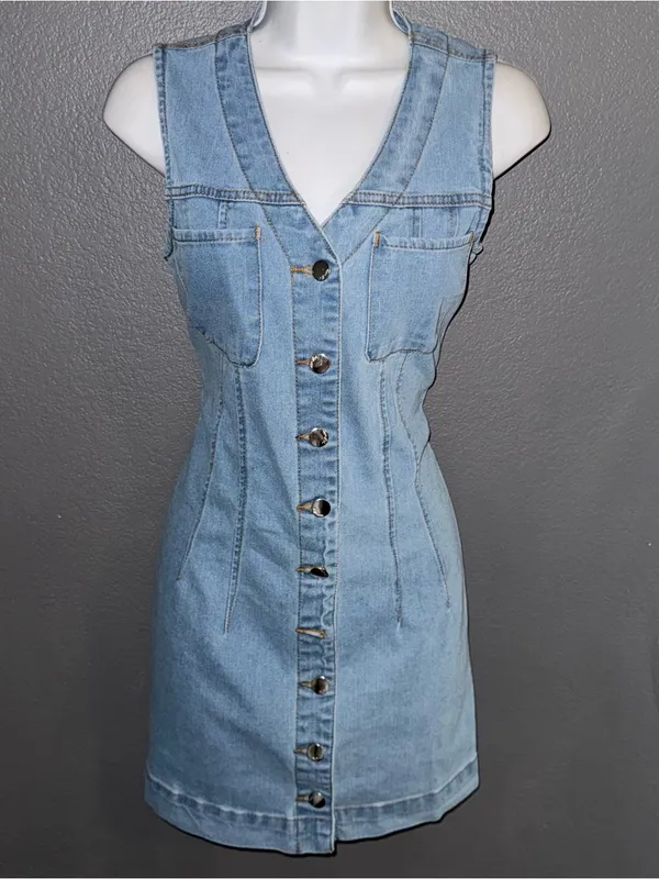 Vigoss Women's Denim Cotton Button-Up V-Neck Mini Dress Small - Medium - Image 3