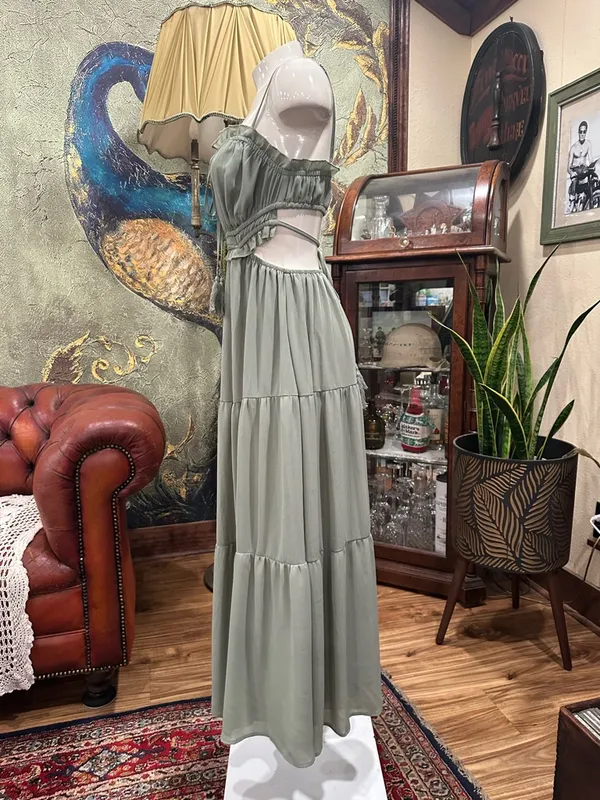 Boho Resortwear Sage Green Tiered Maxi Dress Cutout Waist Tassel Detail M - Image 4