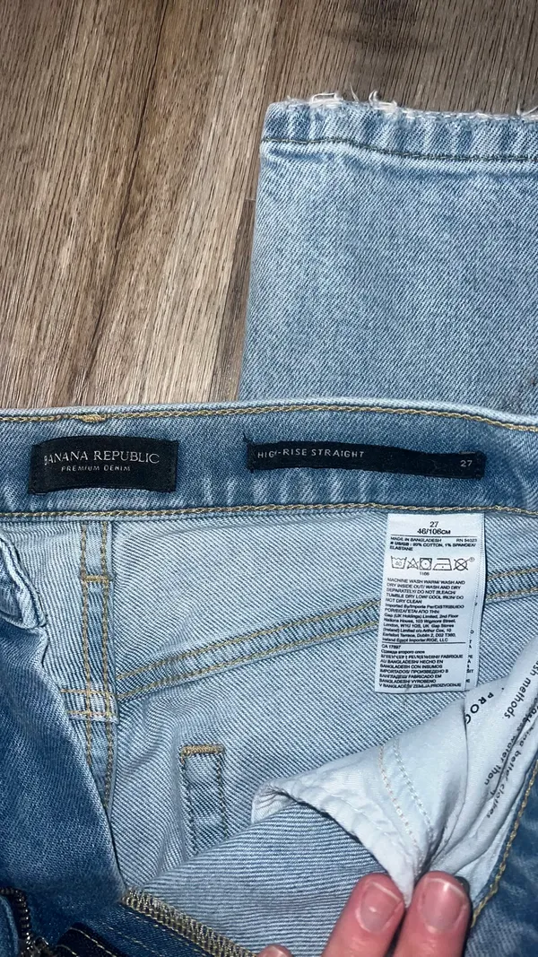 Banana Republic Jeans - Image 2