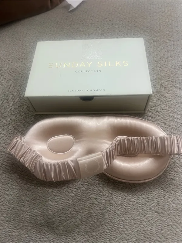 Sunday Satin Eye Mask in Champagne - Image 3