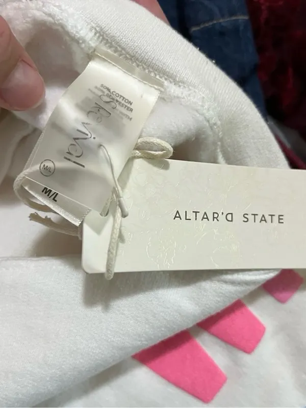 NEW Altar’d State Crewneck Sweatshirt Size M/L NWT Happiest When Dilly Dallying - Image 6