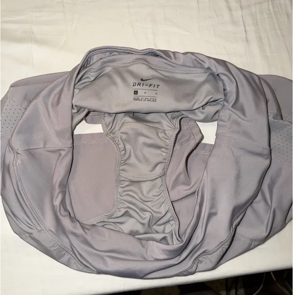 Nike Dri-Fit Shorts - Image 4