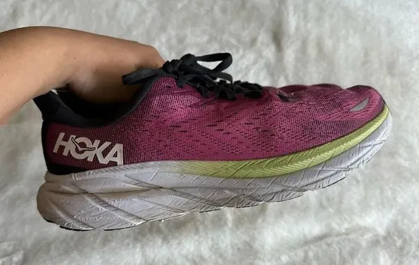 Hoka One One Clifton 8 Ibis Rose Pink Women's Size 9B - Image 8