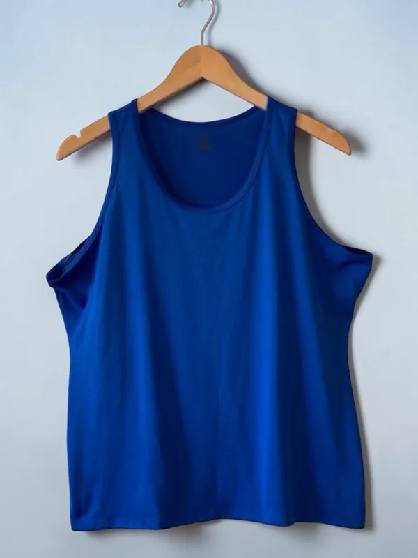 Patagonia Women's Tank Top Royal Blue XL - Image 8