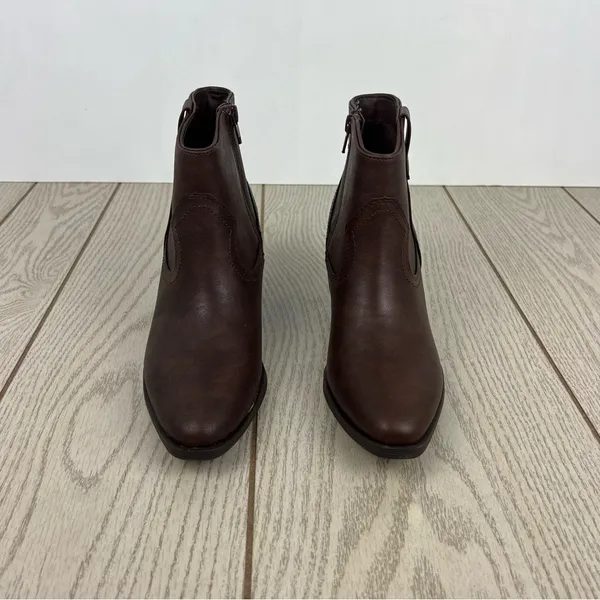 Style & Co Women's Perriee Western Ankle Booties 7.5M Chocolate Brown Smooth $80 - Image 2
