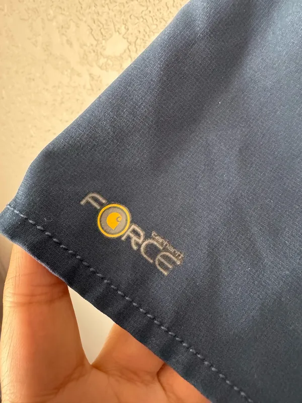 Carhartt size xl navy blue scrub top - Image 4