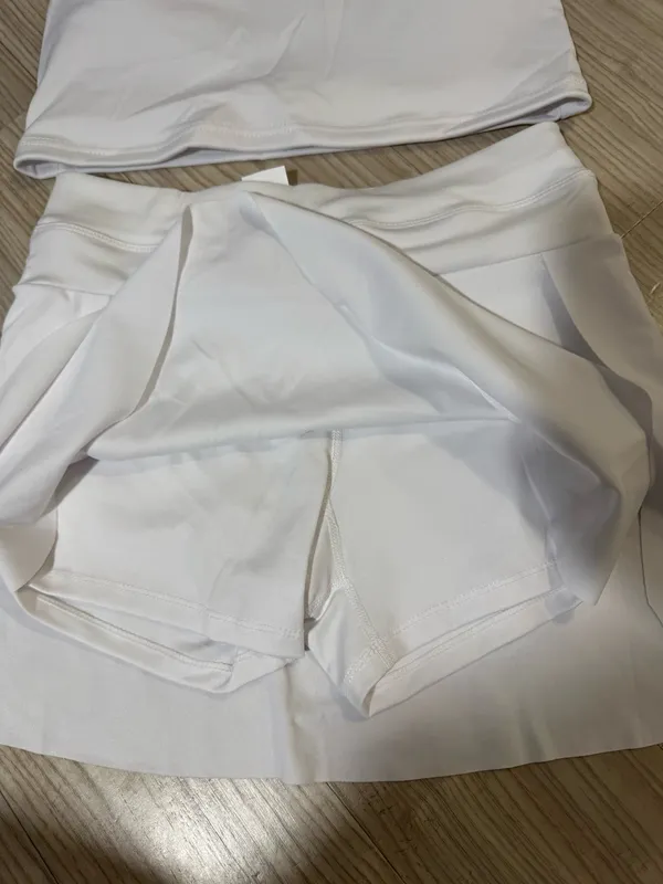 & Other Stories Women’s White 2-Piece Athletic Set 🤍 - Image 4
