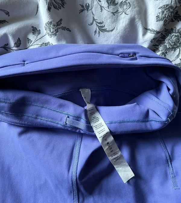 Lululemon Fast and Free High-Rise Tight 28" Pockets - Image 3