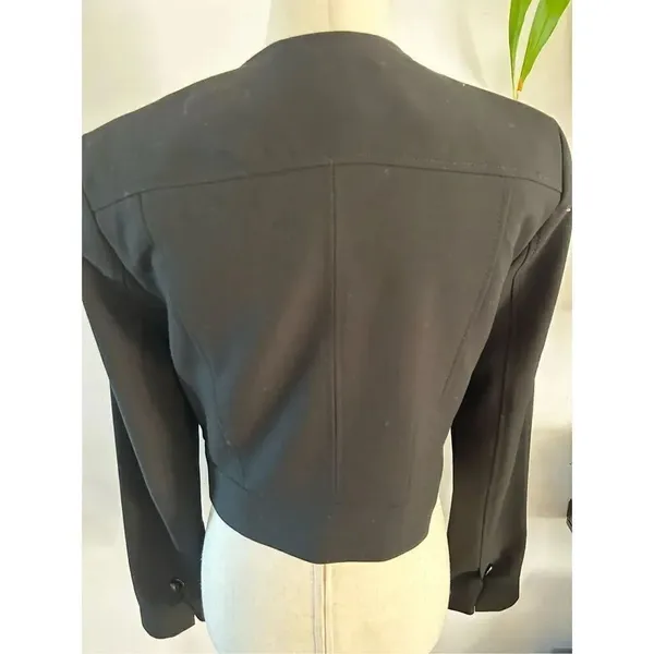 White House black market cropped blazer size 0 - Image 2