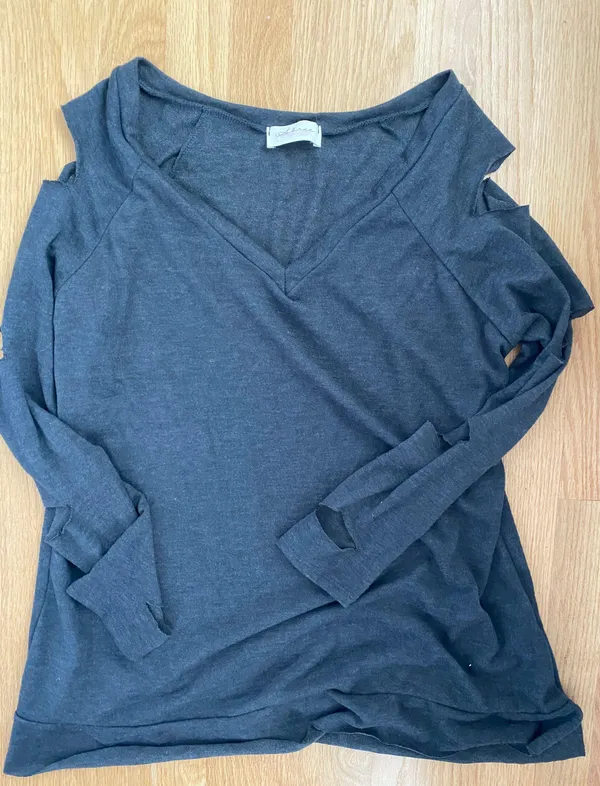 These Three Boutique Top - Image 3