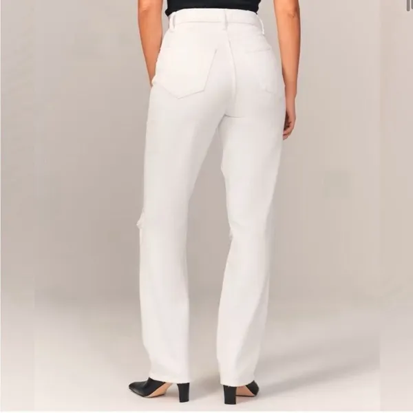 Abercrombie & Fitch Curve Love The 90s Straight Ultra High Rise- Size 14 (32S) - Image 2
