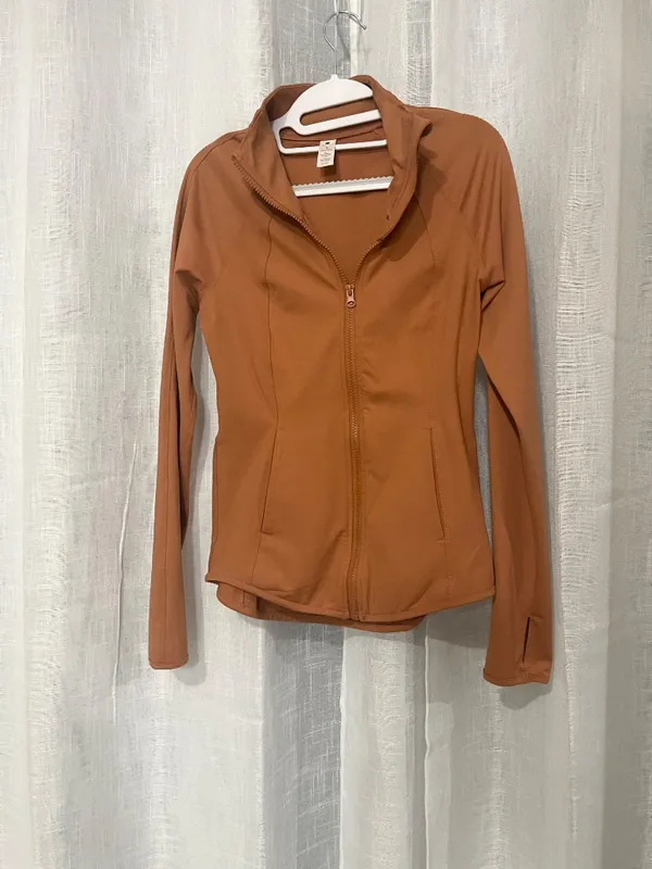 Yogalicious Full Zip Athletic Jacket Size Small Orange Yoga Running Preowned - Image 9
