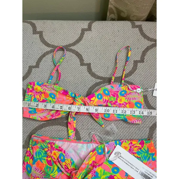 White Fox Copacabana bikini knotted Top Sweet Sunset Twist skirt, size medium - Image 6