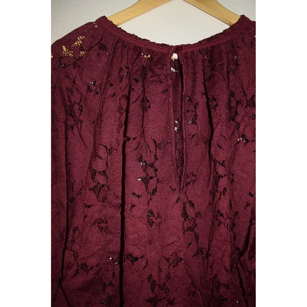 Free People Lace Blouse Womens Medium Burgundy Excellent Smocked Ruffle Keyhole - Image 4
