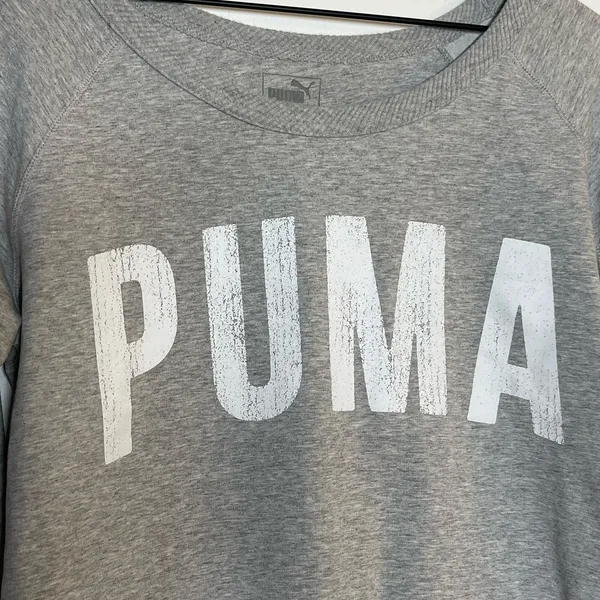PUMA Sweatshirt Womens Size Large Gray White Spellout Logo Knit Stretch Pullover - Image 3