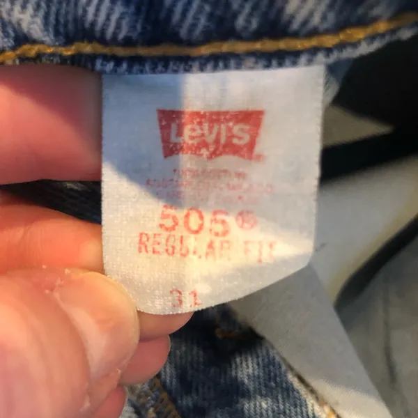 Vintage Levi’s orange tab 505 jean denim shorts - size 31 - Image 9