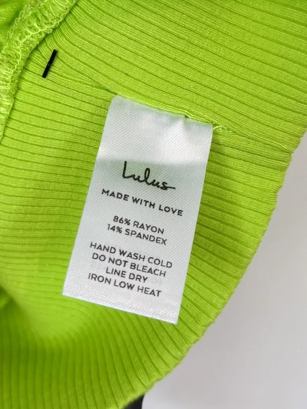 NWT Lulus Absolute Edge Lime Green Sleeveless Crop Top - Size: Small - Image 4