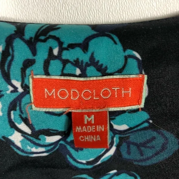 ModCloth wrap‎ top - Image 5
