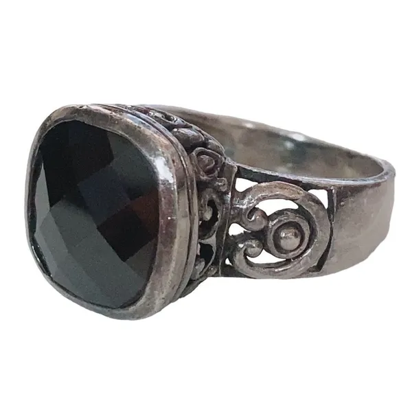 VTG 925 Sterling Silver Faceted Onyx Scroll Filigree Ring Size 6.75 Wide Band - Image 5