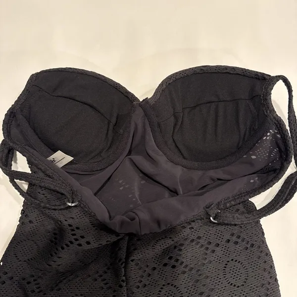 Shape FX One Piece Bathing Swimsuit Size 10 Black Built in Bra Underwire Beach - Image 4