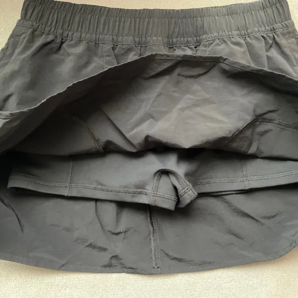 Alo Yoga Alumni Tennis Skirt Black S - Image 6