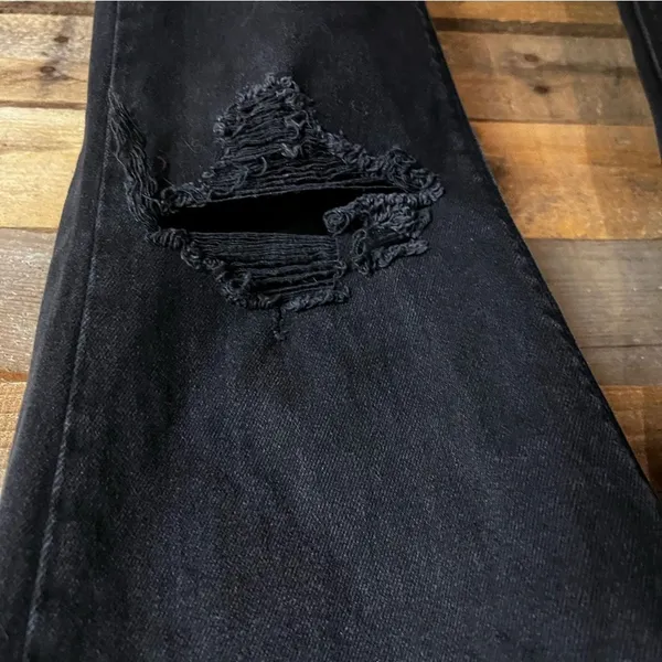 American Eagle Black Distressed‎ Mom Jeans Size 4 - Image 6