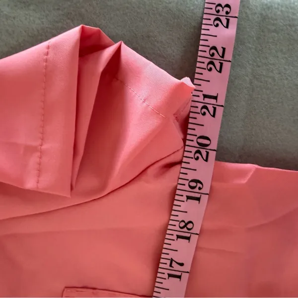 Women's NEW Salmon Colored Two Piece Scrub Set Size S #260763 - Image 4