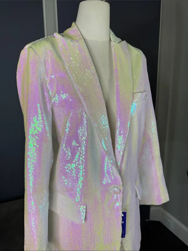 Women’s Iridescent White Sequin Shorts Suit Set Party Festival Size L NWT - Image 2
