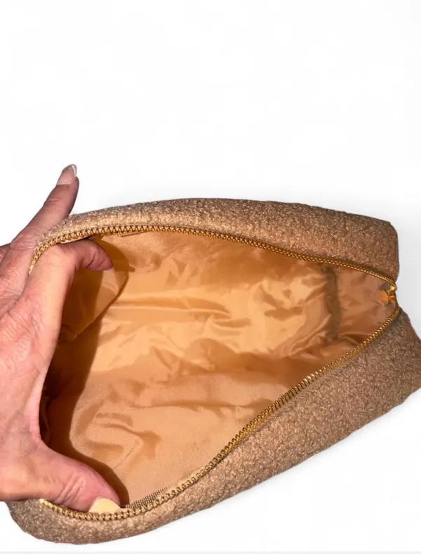 Gloss & Glo Cosmetic Bag Brown - Image 5