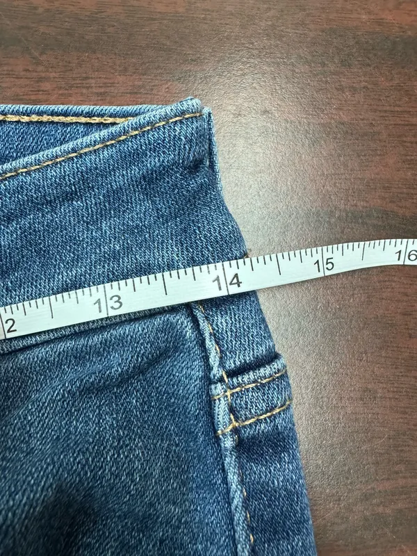 Levi’s 726 Flare Denim Jeans Size 26 - Image 7