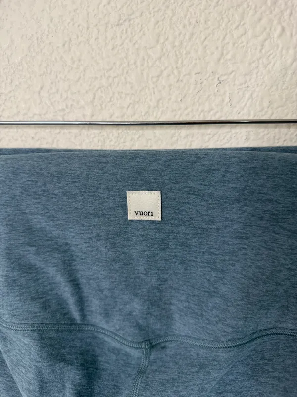 Vuori Women's Clean Elevation Blue Heather Size M - Image 5