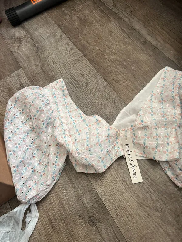 NWT For Love & Lemons Denise Crop Top size small - Image 5