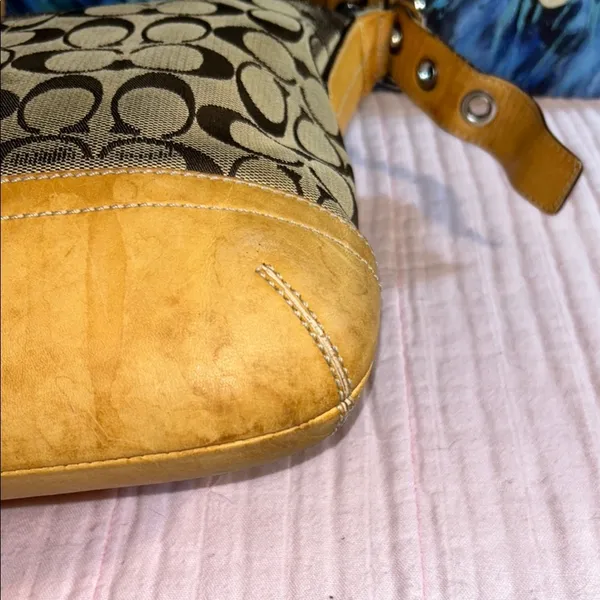 Coach Vintage Signature Canvas Monogram with Tan Leather Crossbody/Shoulder Bag - Image 7